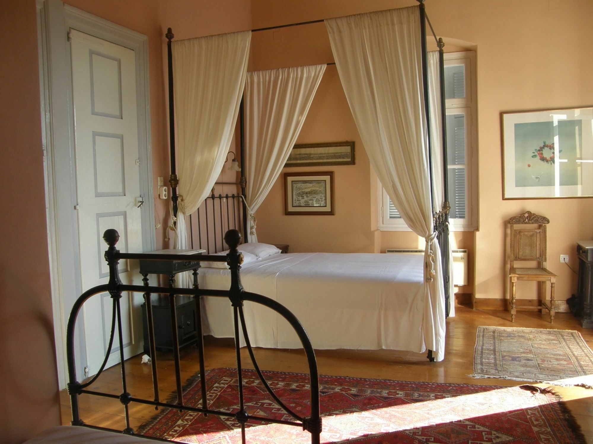 Aristocratic 19Th Century Neo Classical Mansion With Private Pool Fínikasz Kültér fotó